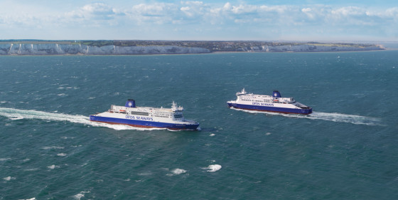 COPYRIGHT PICS FERRIES AT DOVER